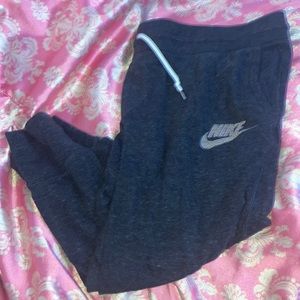 Nike Sweatpants